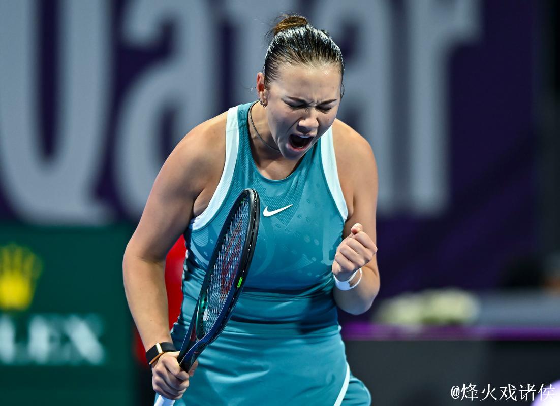 WTA年终总决赛：阿尼西莫娃逆转赢下“生死战” 挺进半决赛