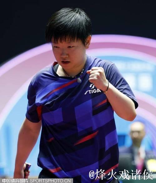 孙颖莎4-0完胜刘斐 晋级十五运会女单半决赛 孙颖莎4-0完胜刘斐 晋级十五运会女单半决赛